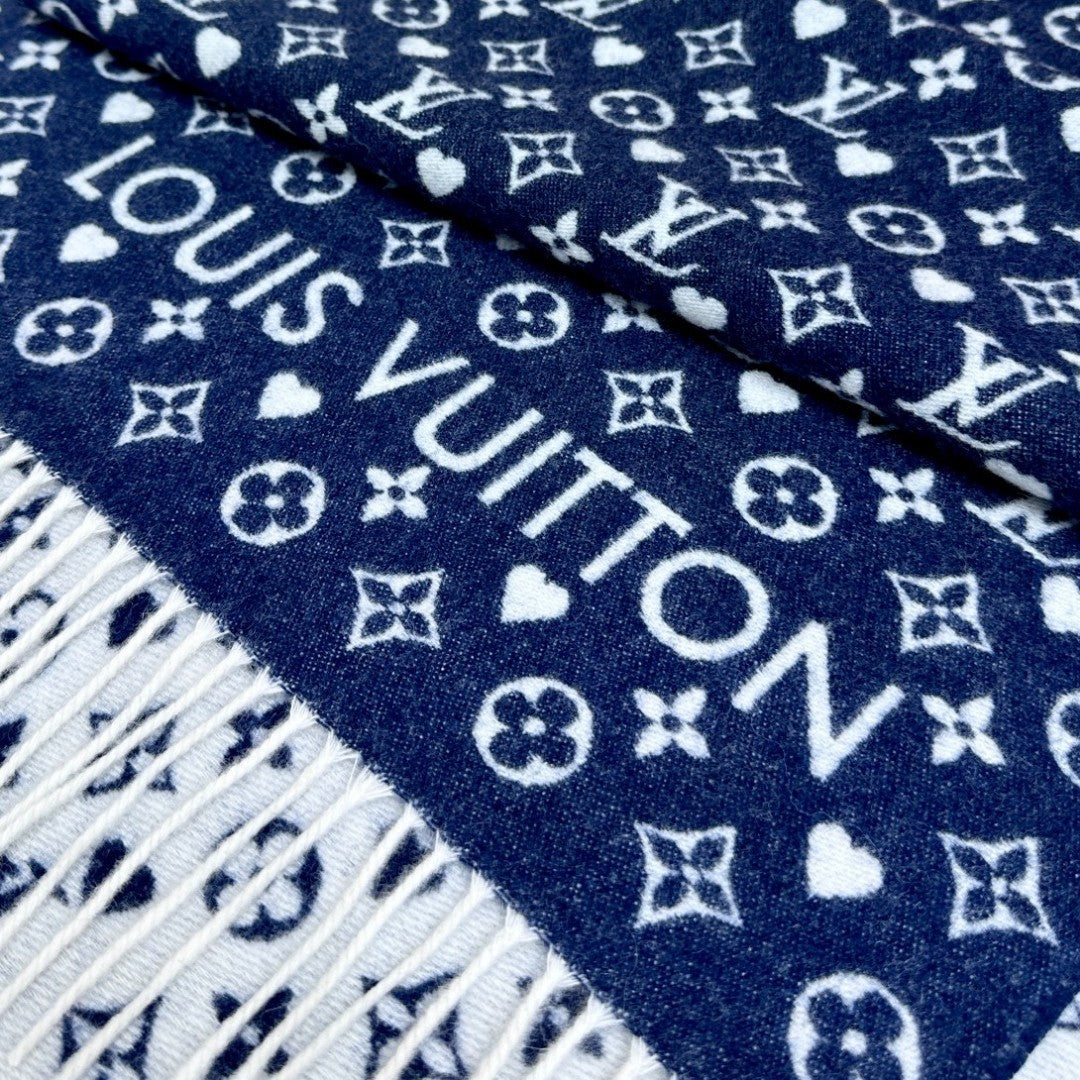 Top quality knitted cashmere scarf