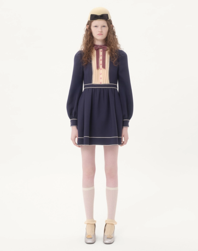 Valen* 25ss mini dress with velvet bow