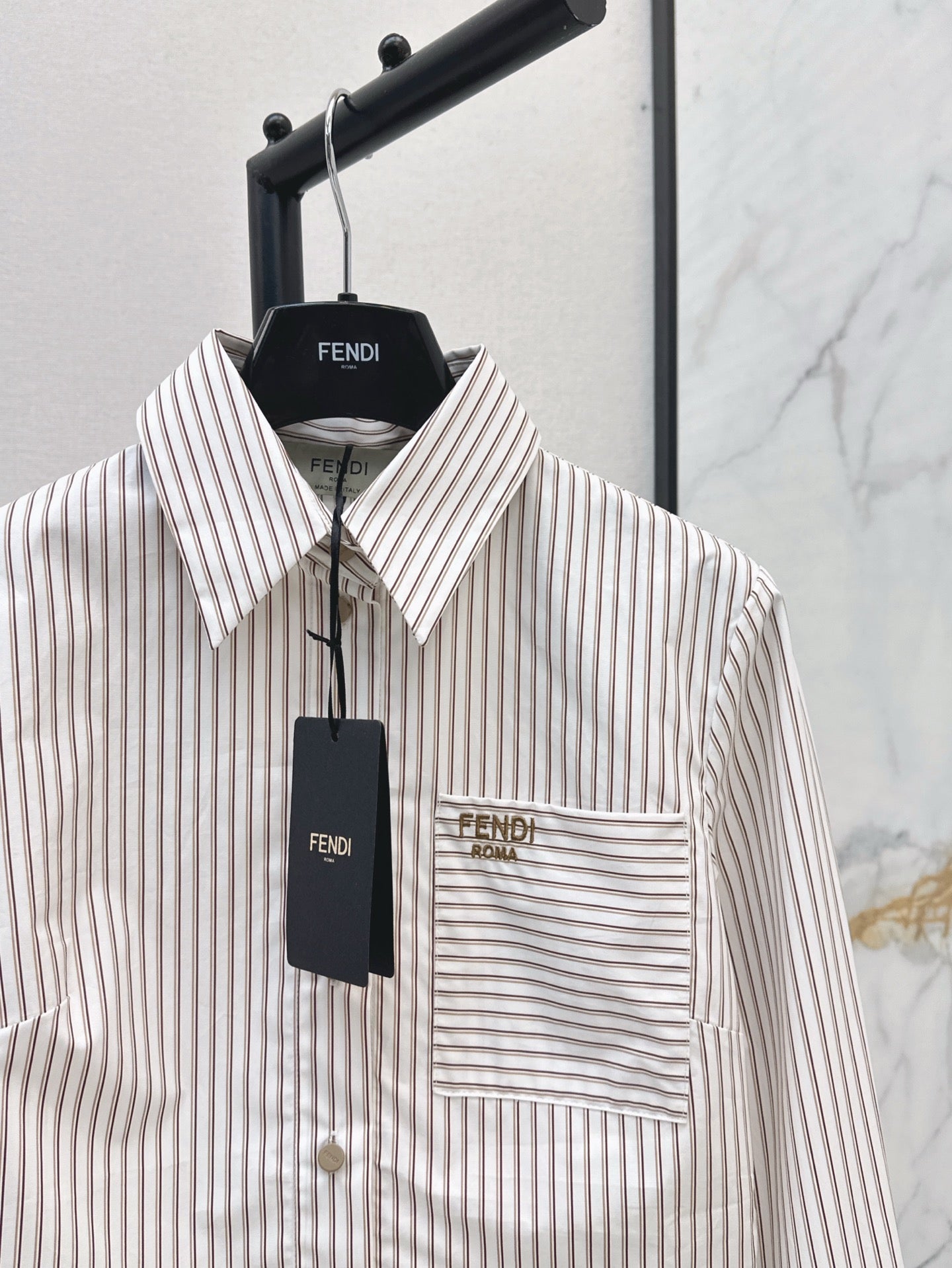 Fd* 25ss crop shirt