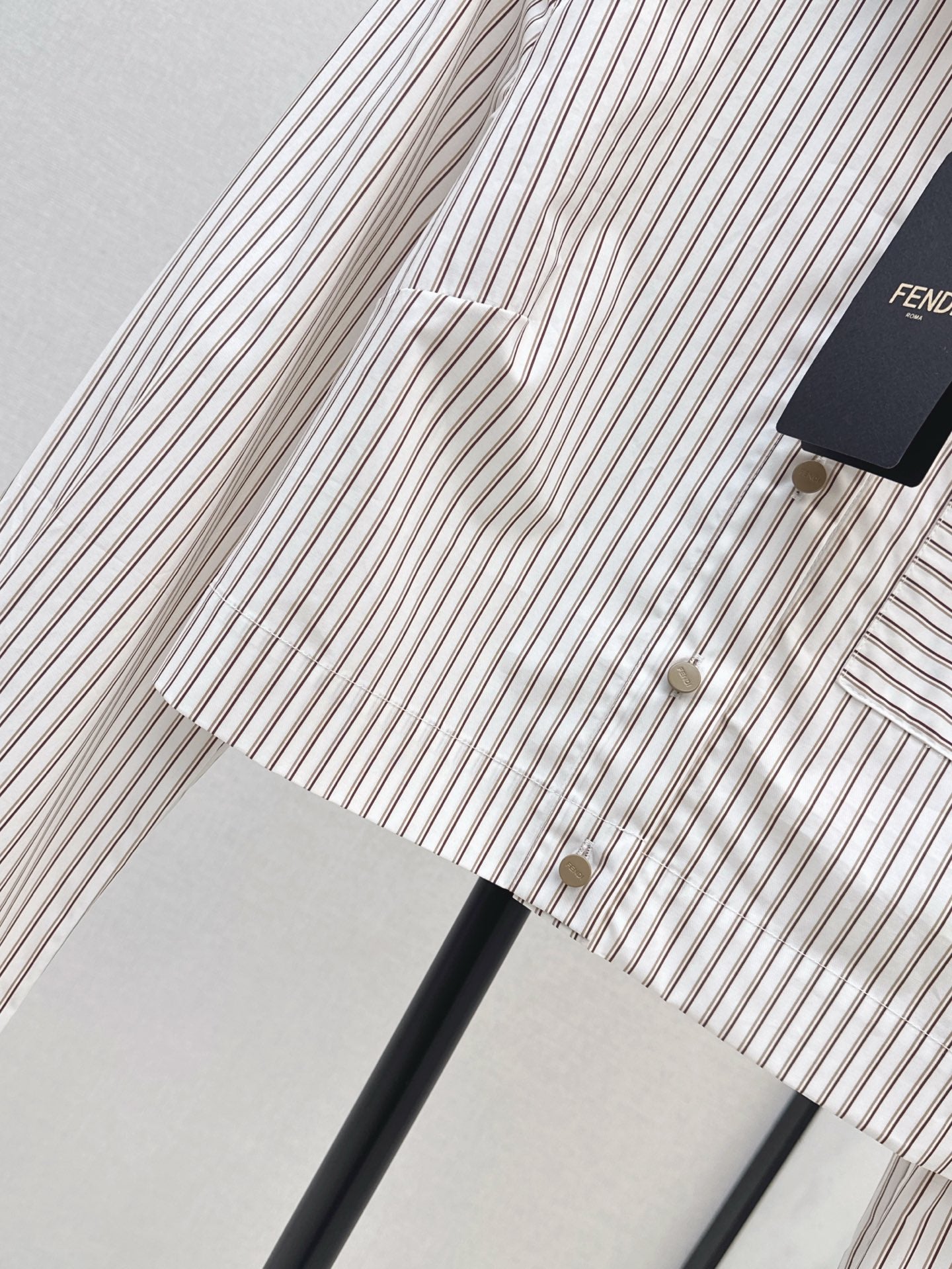 Fd* 25ss crop shirt