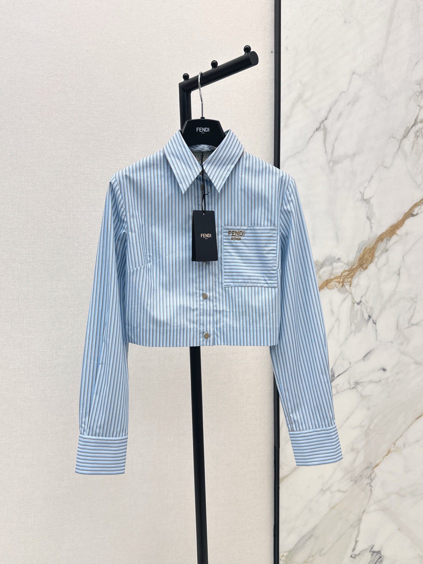 Fd* 25ss crop shirt