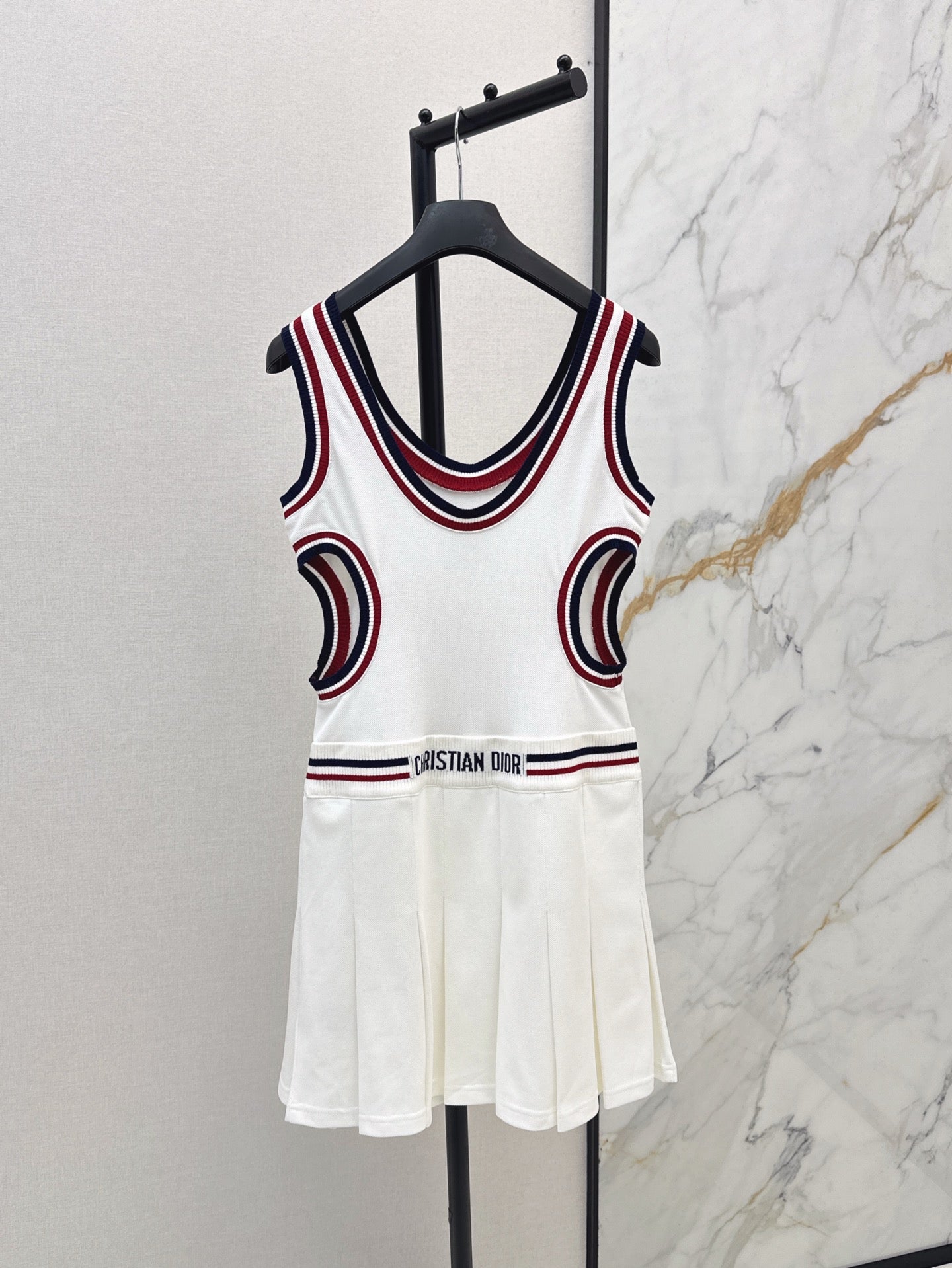 D*r 25ss Colorblock Sleeveless Pleated Dress