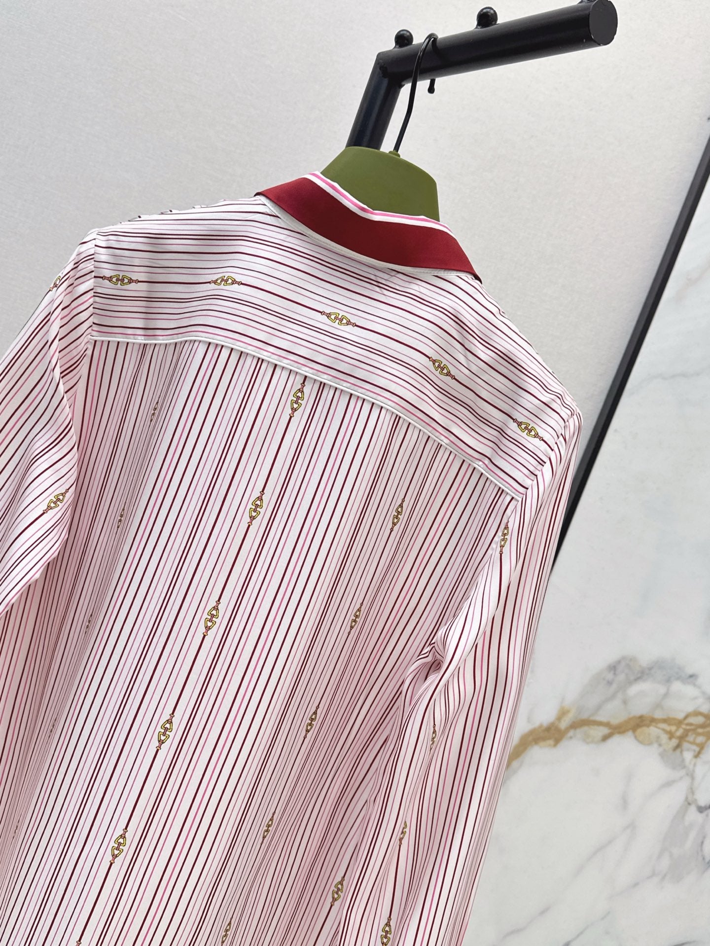 Gu* 25ss printed silk shirt