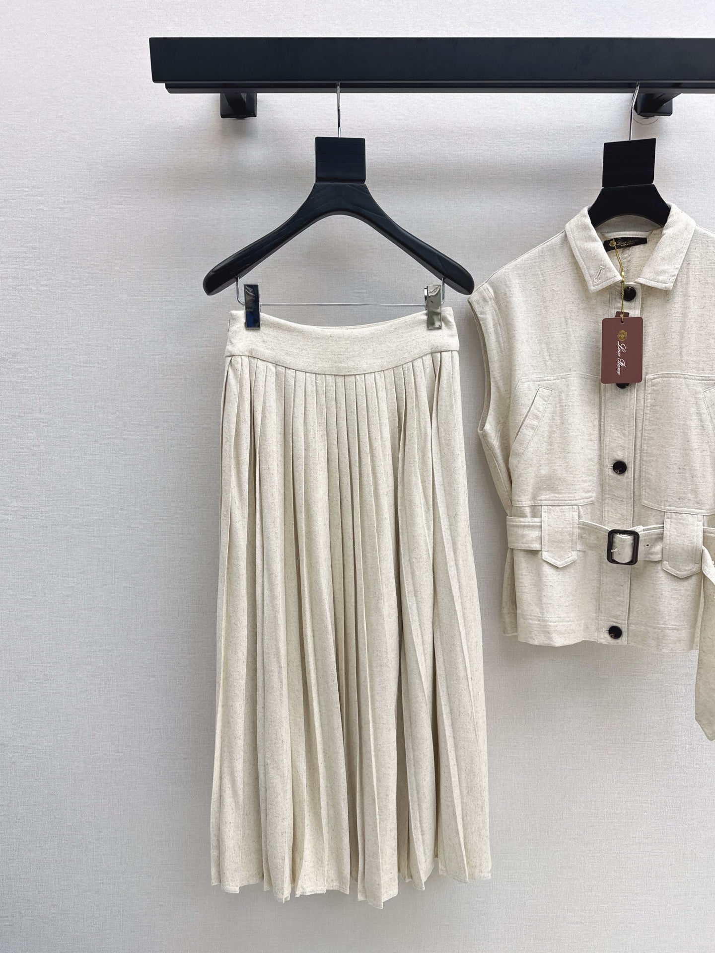 Lor*P belted vest + pleated skirt set