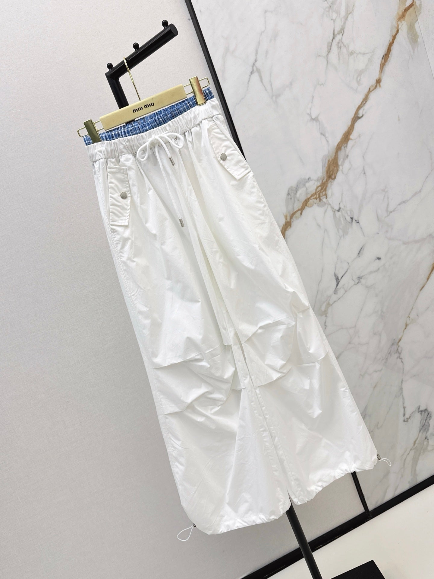 M*u 25ss cotton wide-leg cargo pants