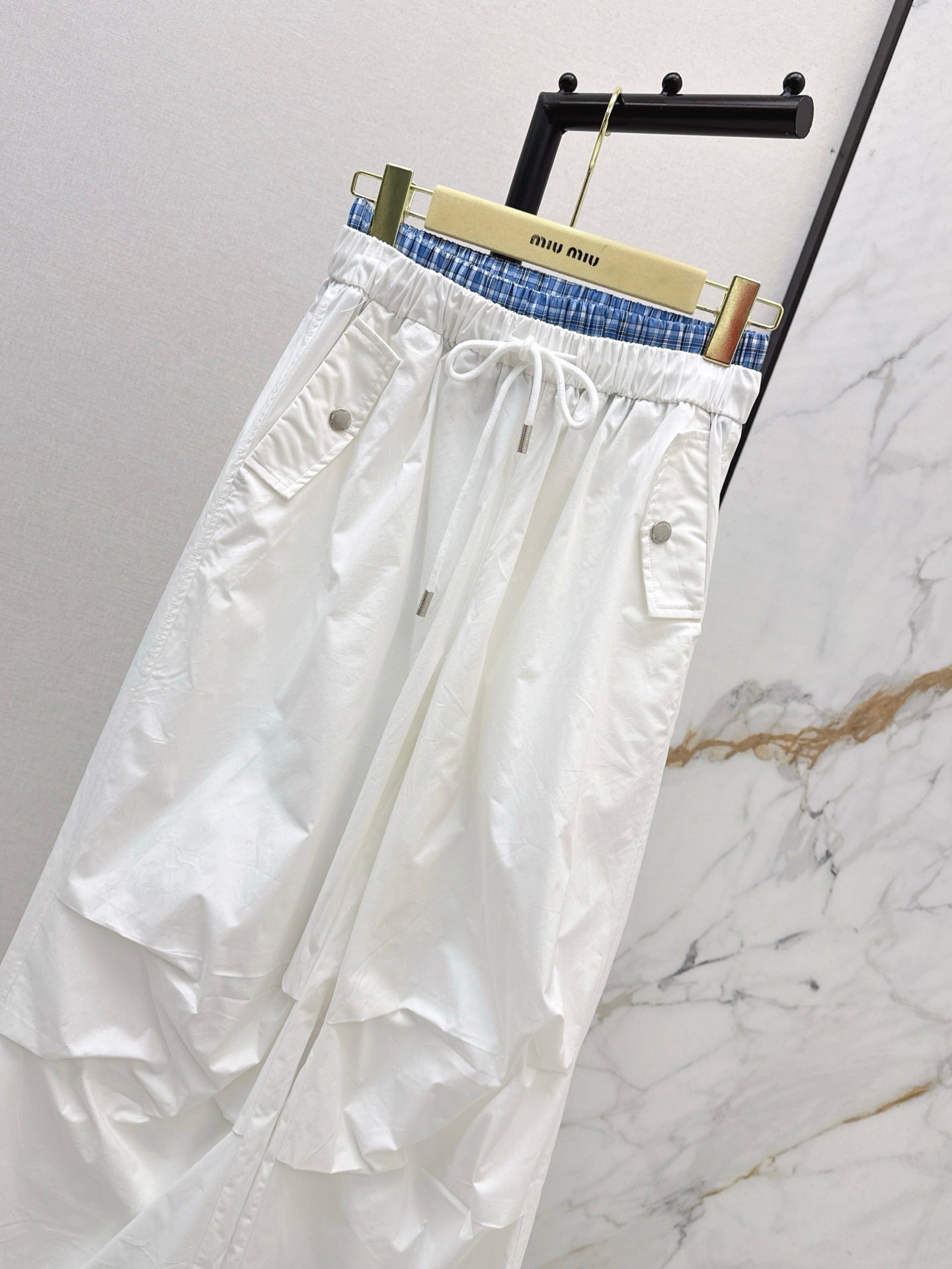 M*u 25ss cotton wide-leg cargo pants