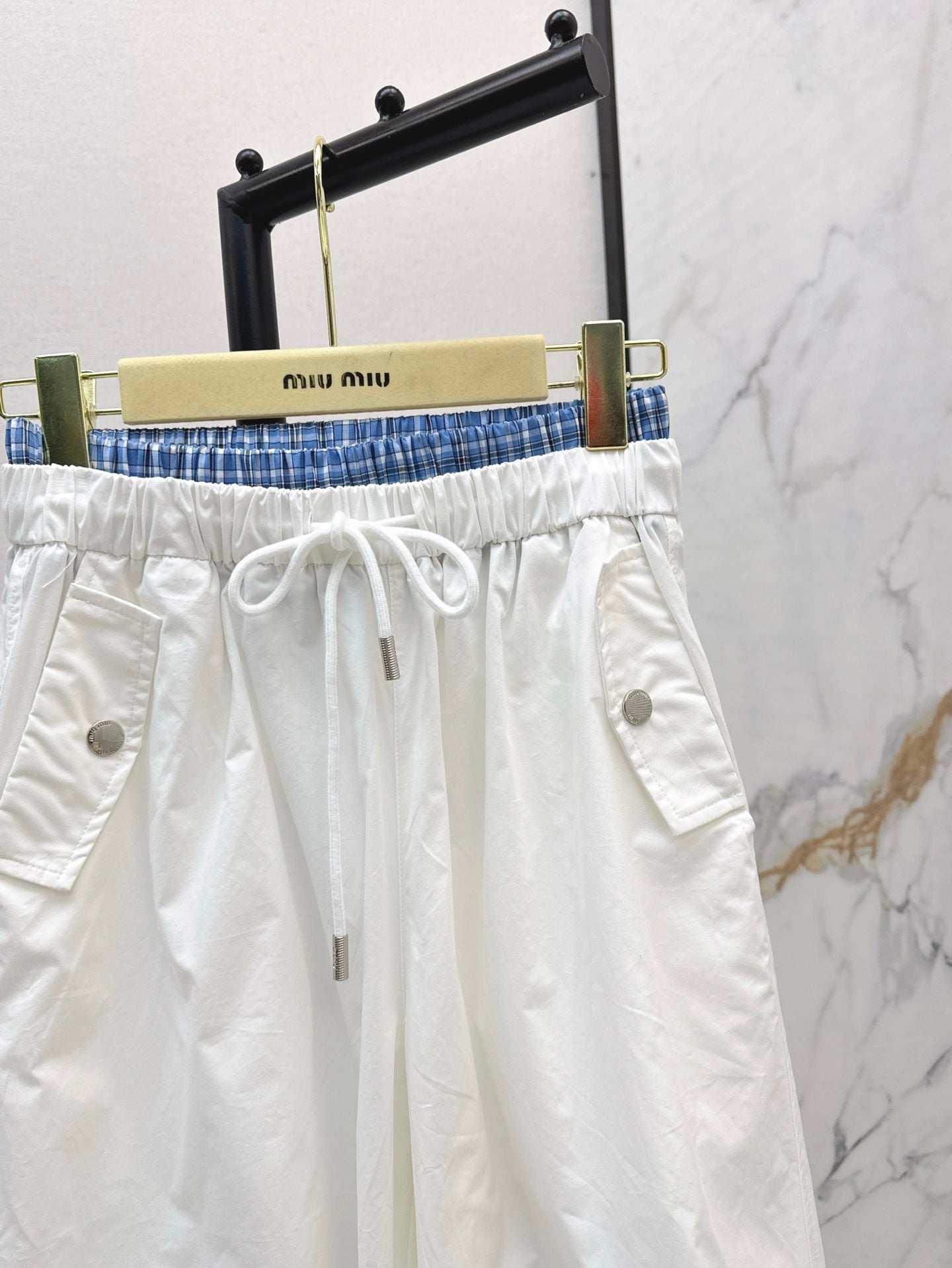 M*u 25ss cotton wide-leg cargo pants