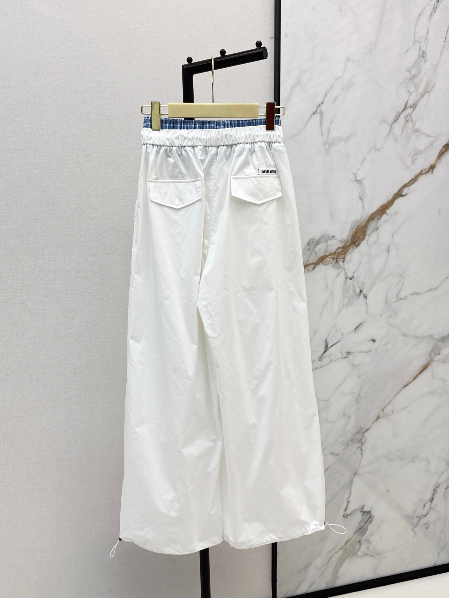 M*u 25ss cotton wide-leg cargo pants