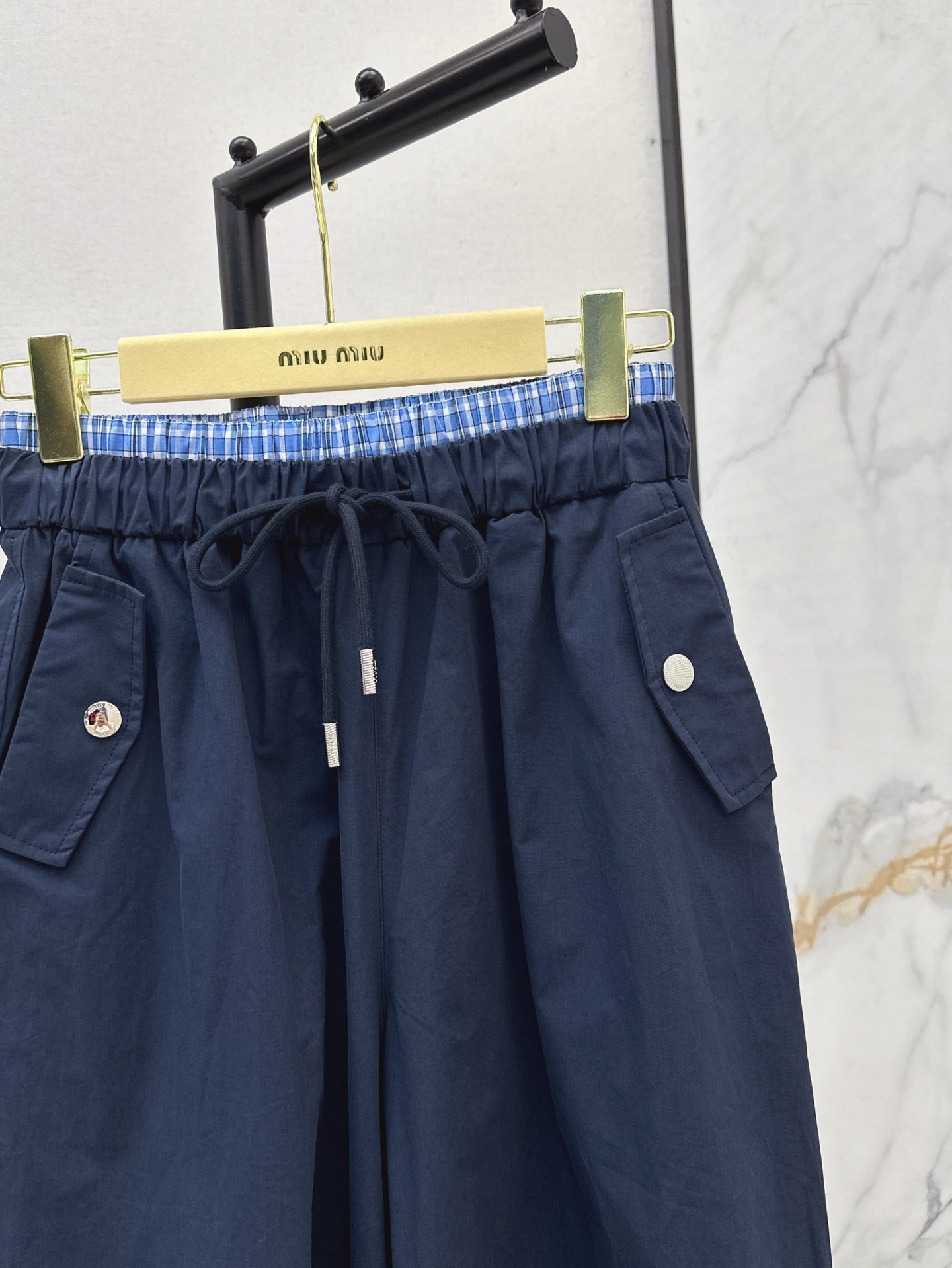 M*u 25ss cotton wide-leg cargo pants