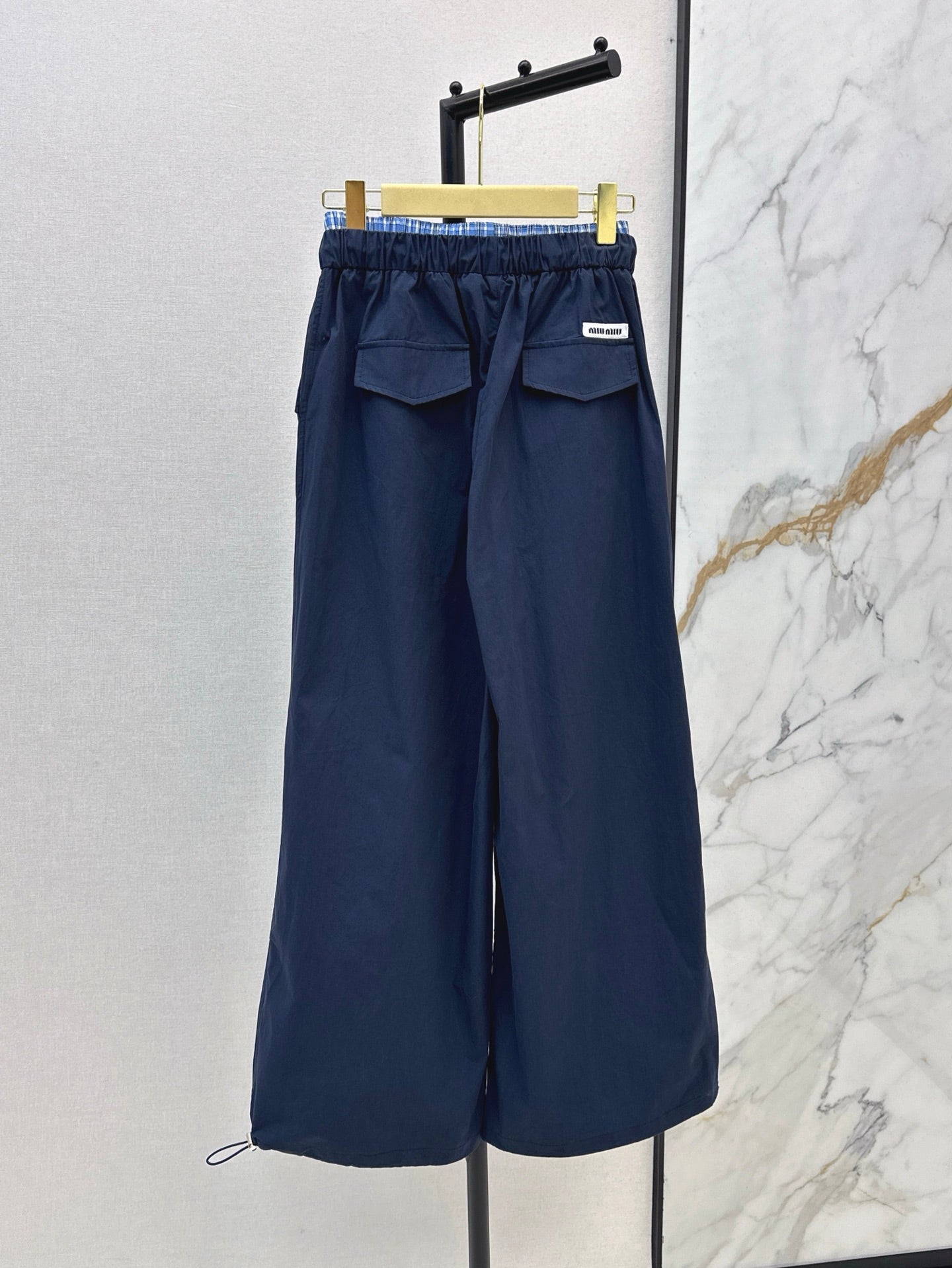M*u 25ss cotton wide-leg cargo pants
