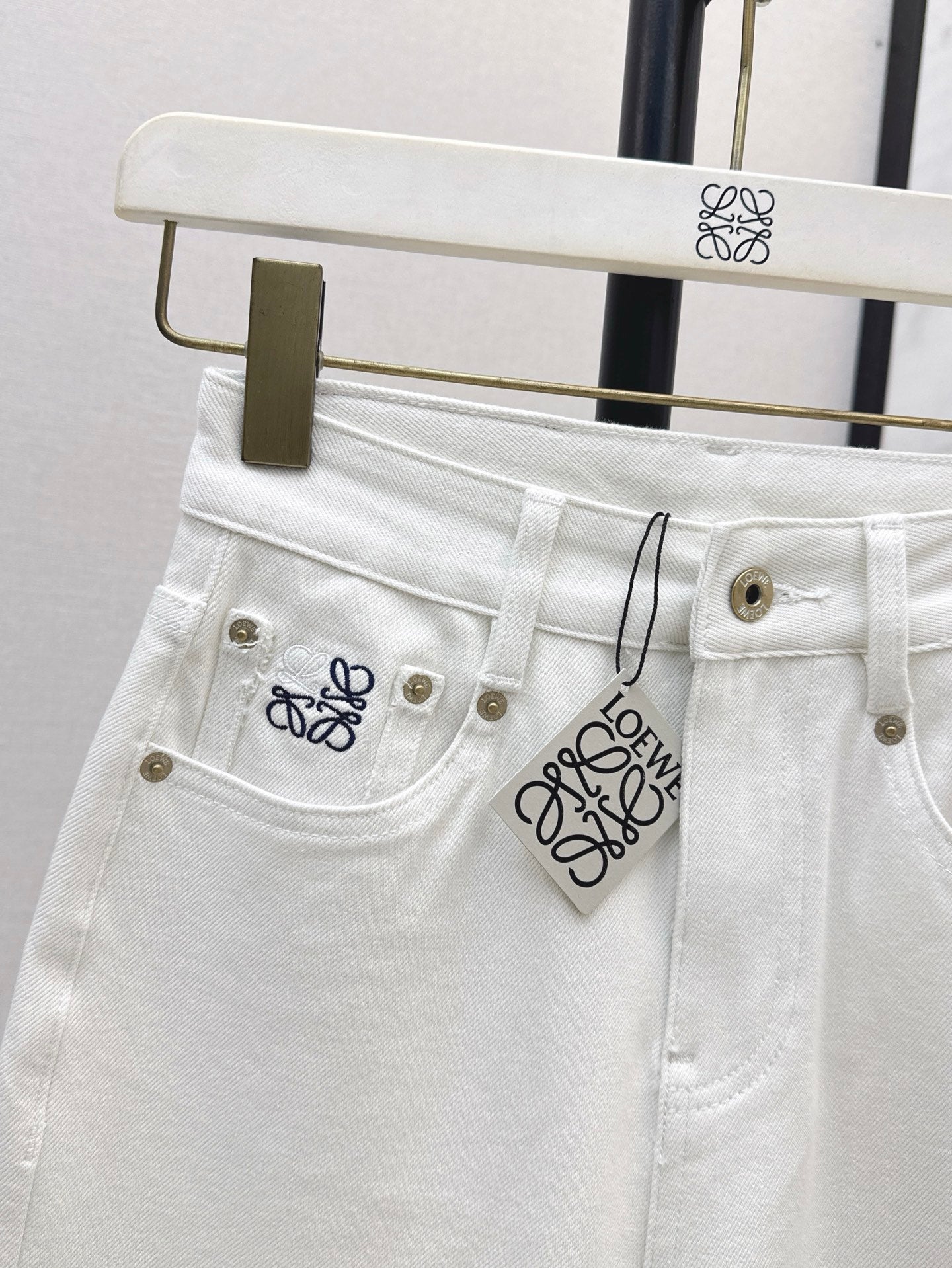 Loe* 25ss embroidered denim pants