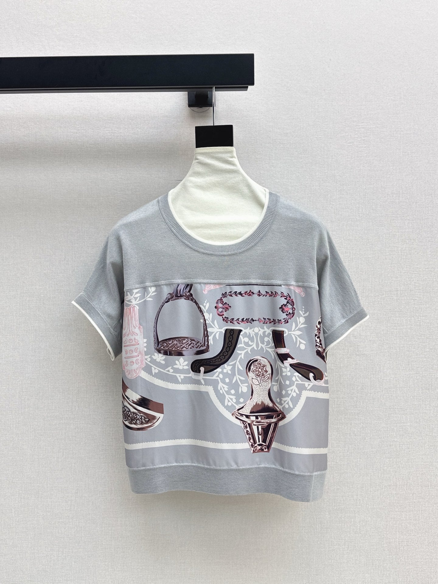Herm* 25ss Stirrup printed twillaine T-shirt