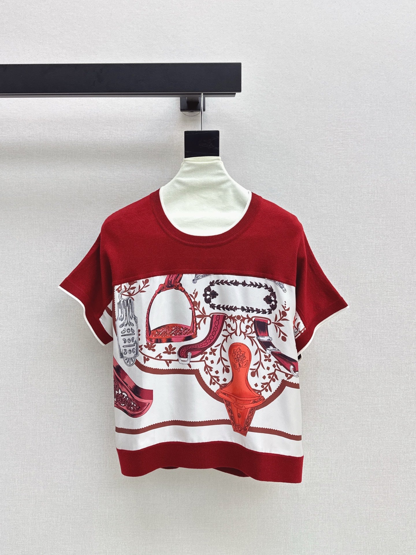 Herm* 25ss Stirrup printed twillaine T-shirt