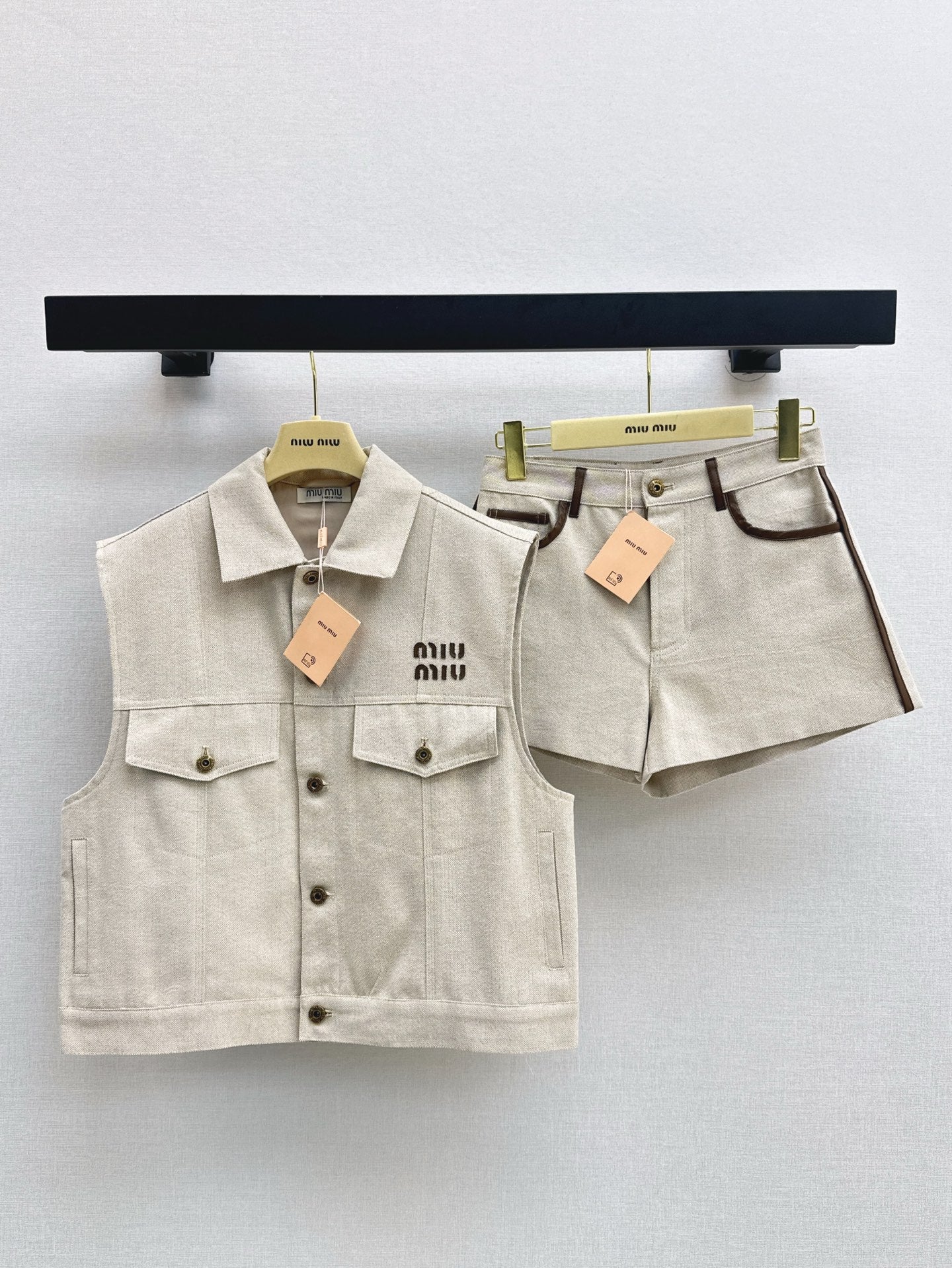 M*u 25ss Colorblock hem vest