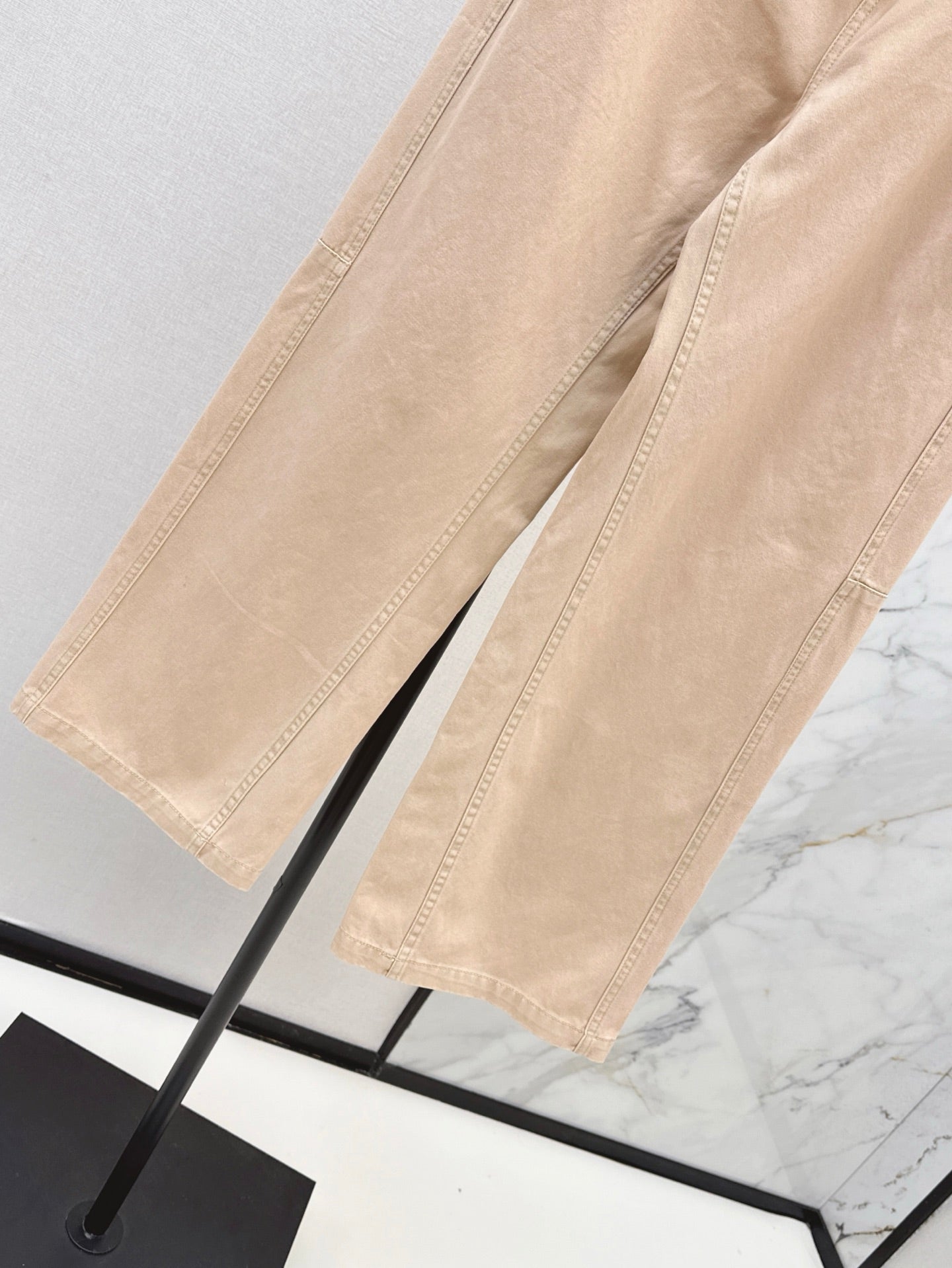 Gu* 25ss wide leg pants with tie sides
