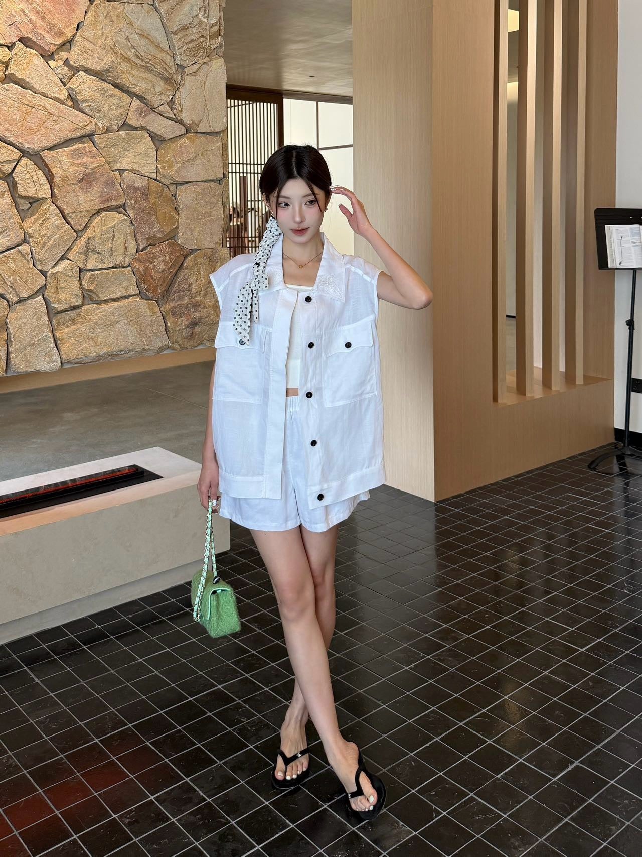 Lor*P 25ss embroidered linen vest suit
