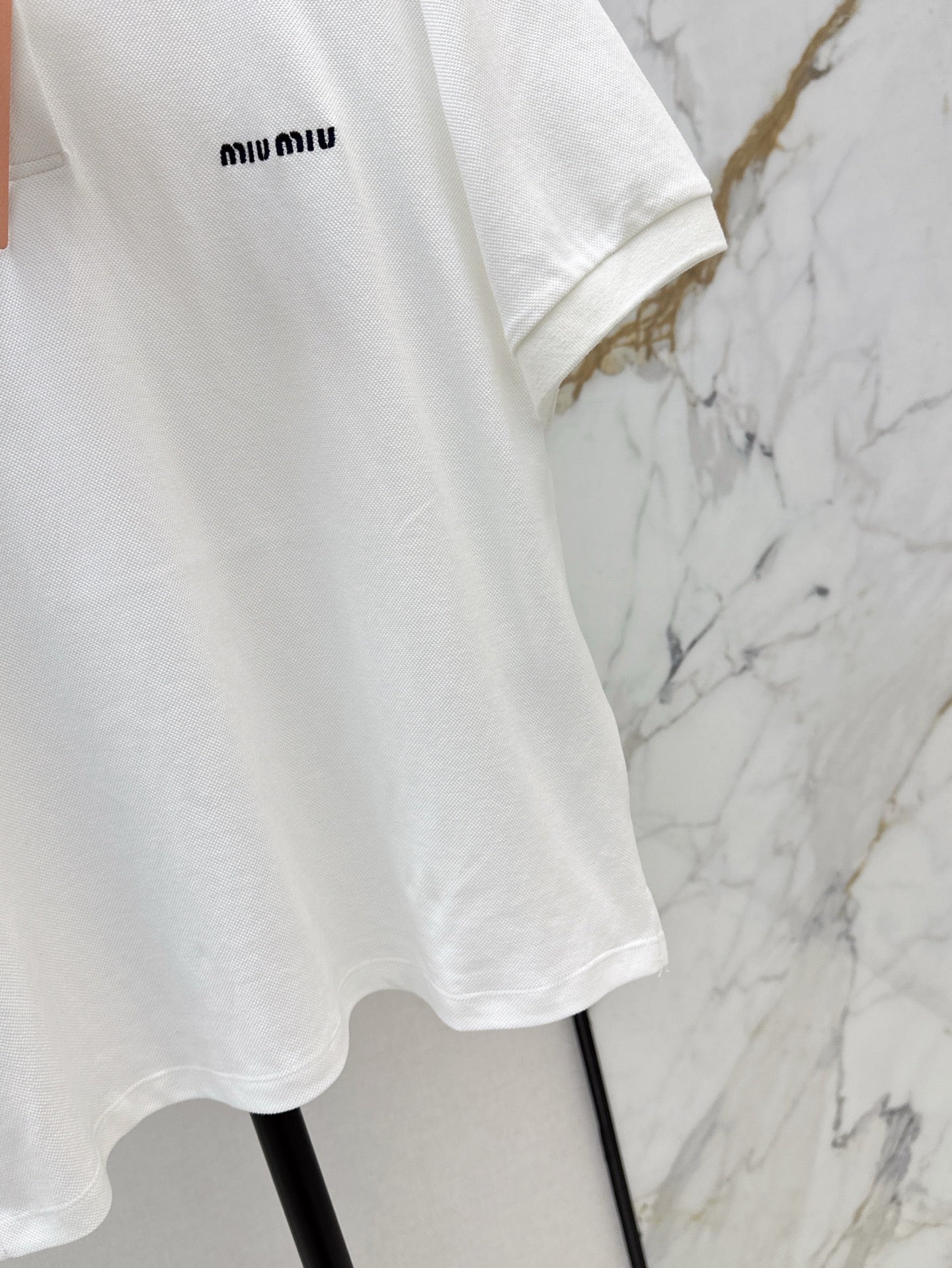 M*u 25ss logo embroidered polo shirt