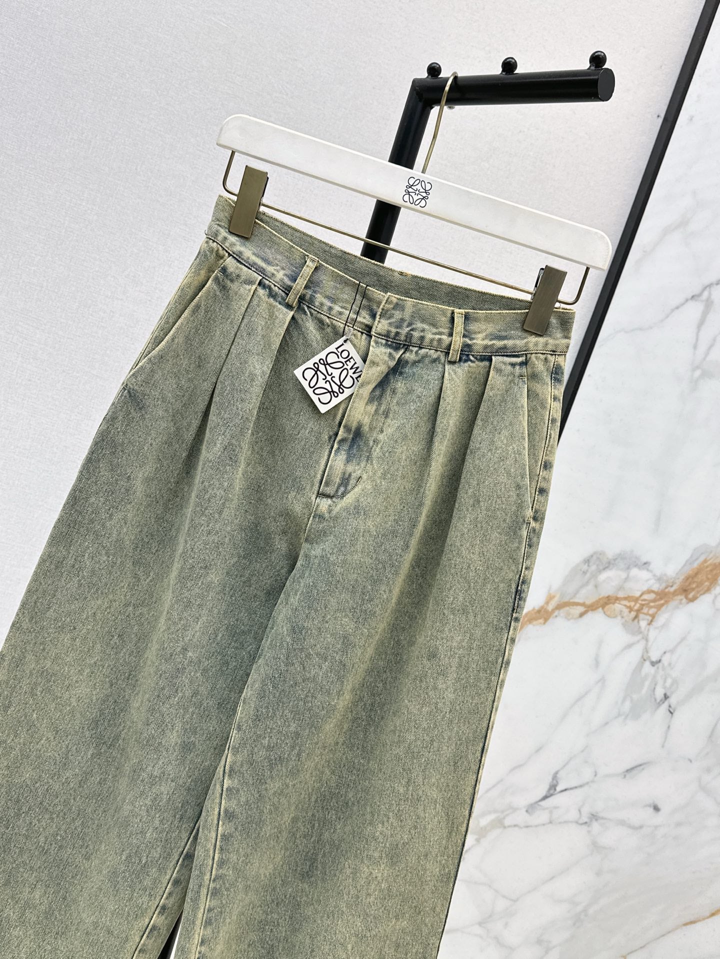 Loe* 25ss pleated front denim pants