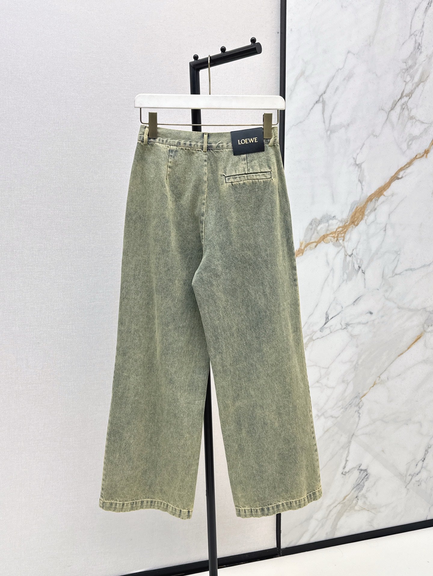 Loe* 25ss pleated front denim pants