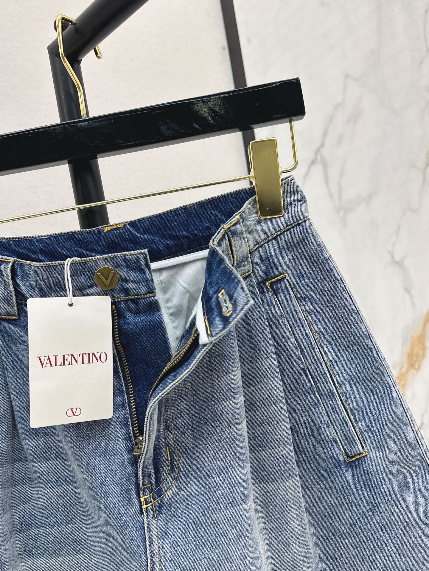 Valen* 25ss denim shorts