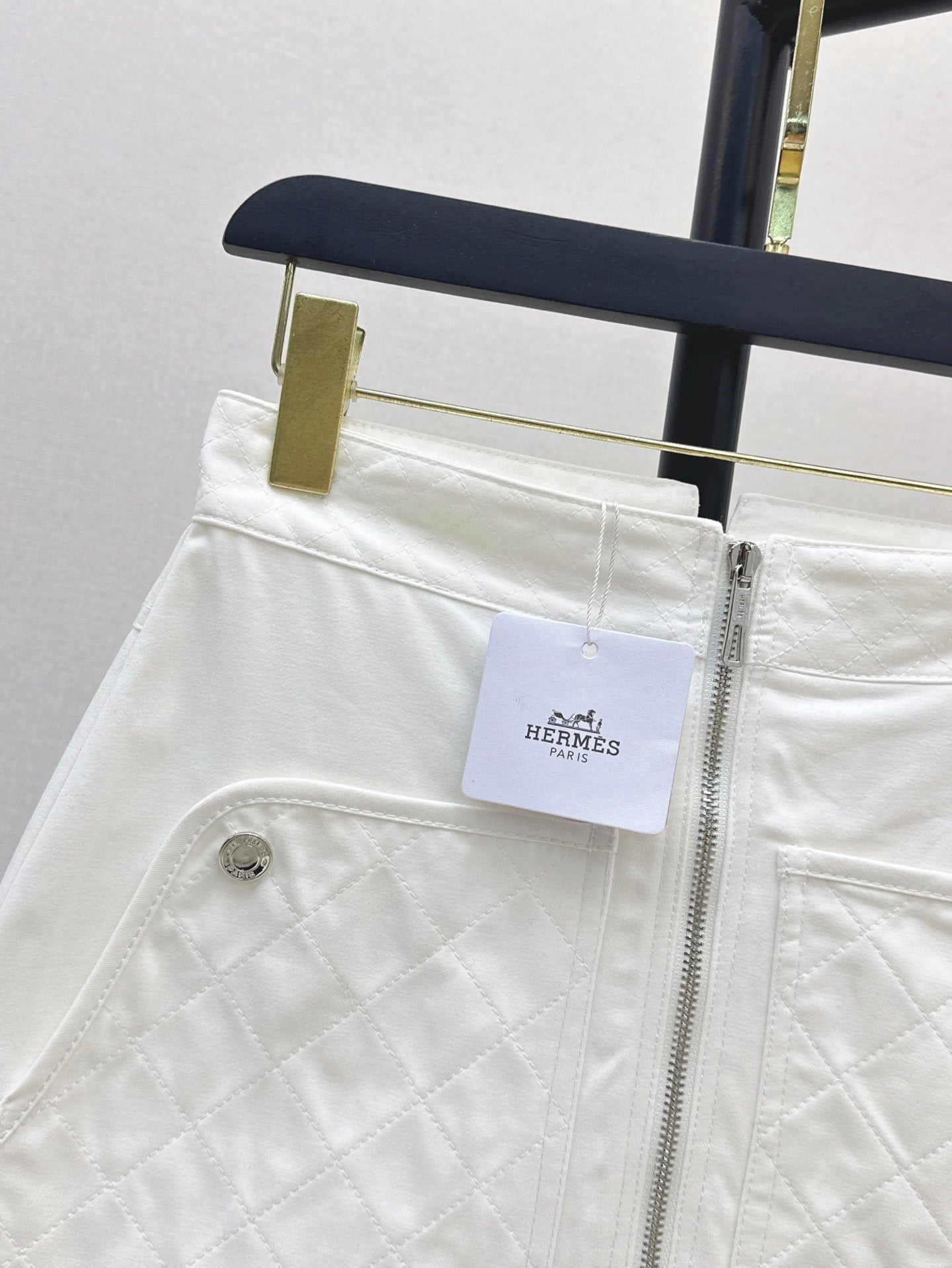Herm* 25ss pocket midi skirt