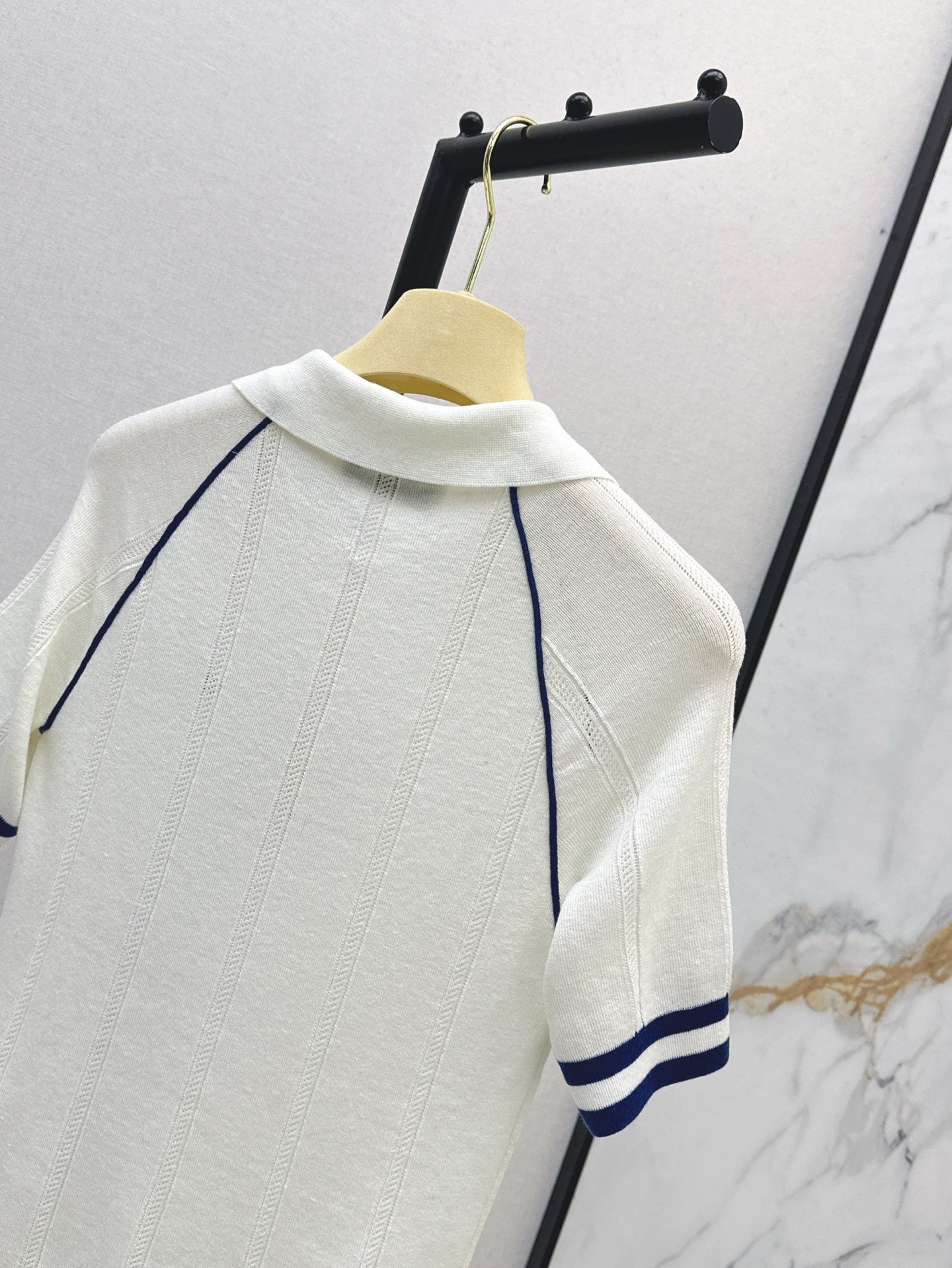 M*u 25ss knit polo shirt