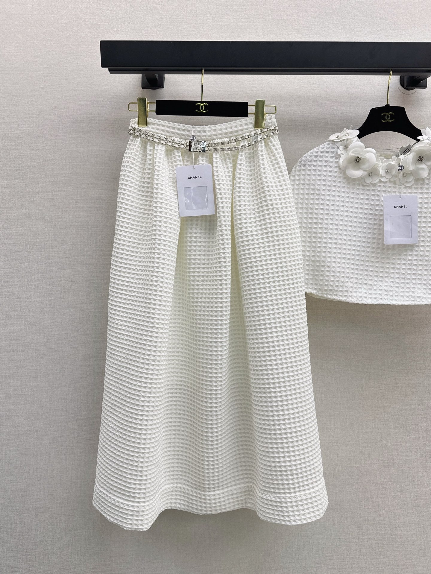 C*nel 25ss waffle tweed cape and skirt set