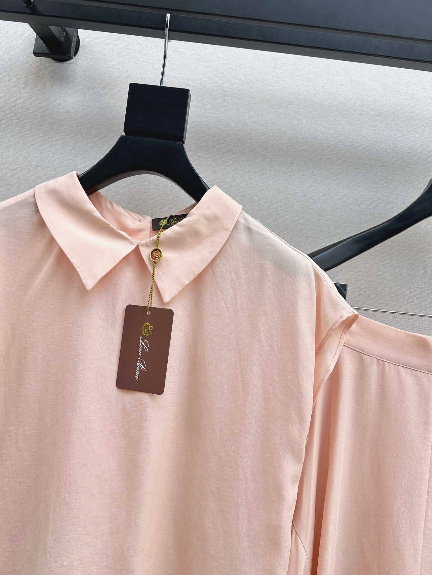 Lor*P 25ss sleeveless top and pleated skirt set
