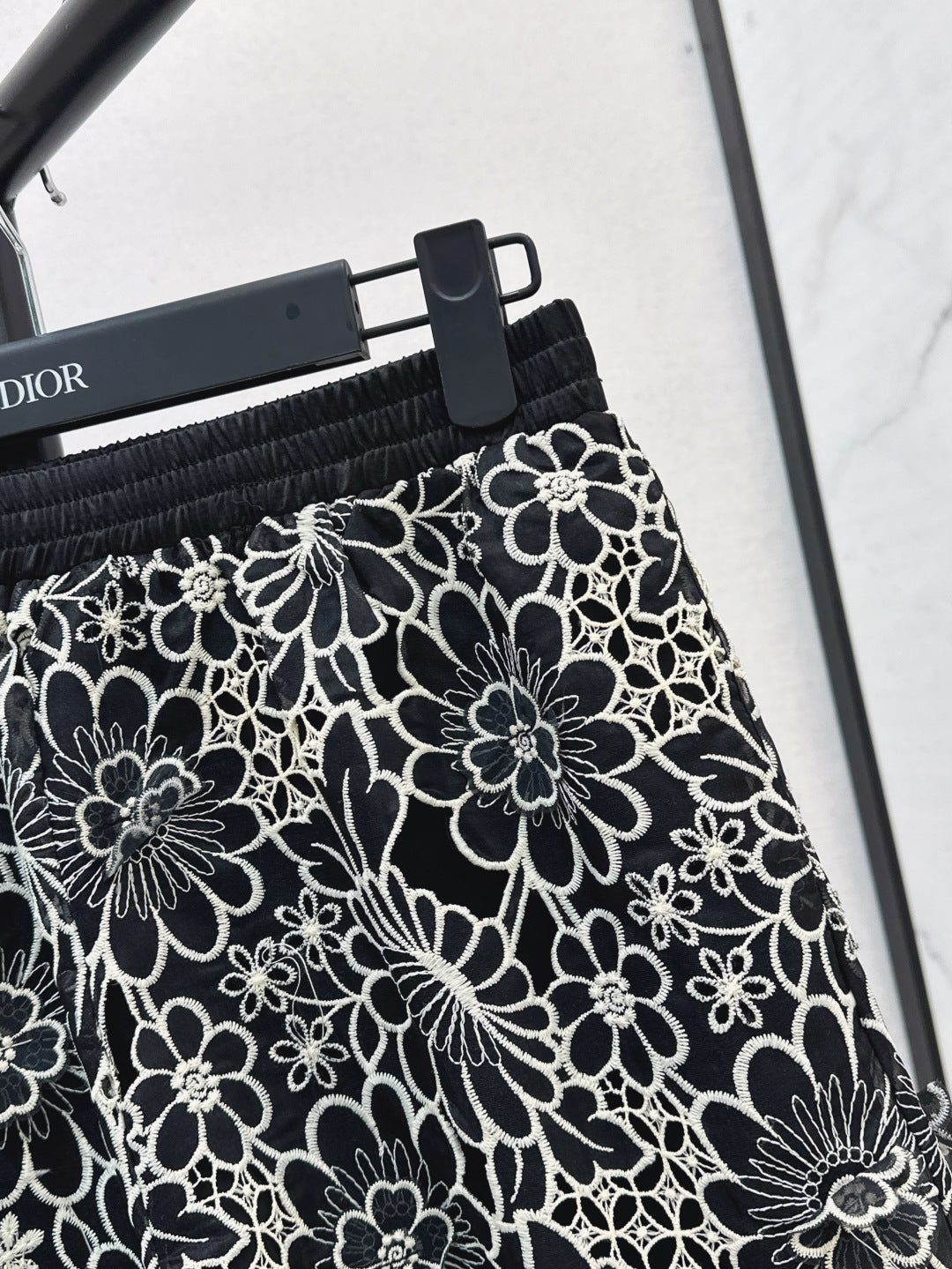 D*r 25ss embroidered shorts
