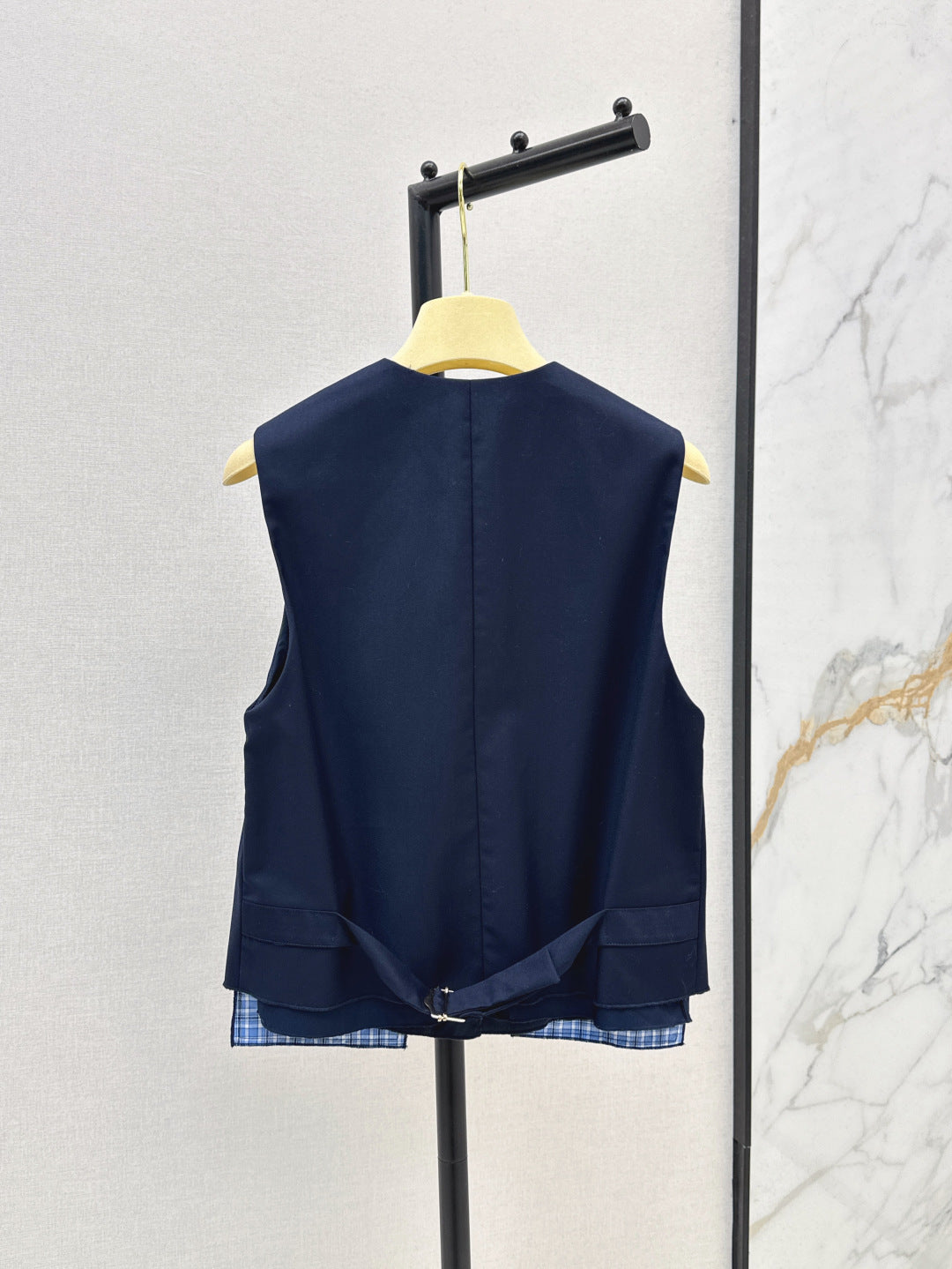 M*u 25ss color-blocked vest