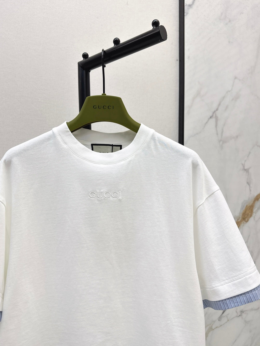 Gu* 25ss embroidered jersey t-shirt