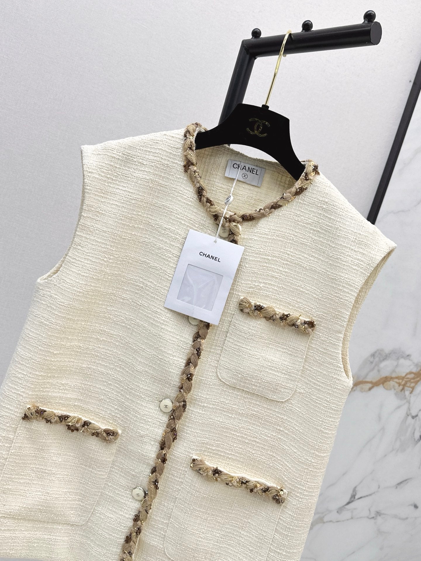 C*nel 25ss sequins tweed vest