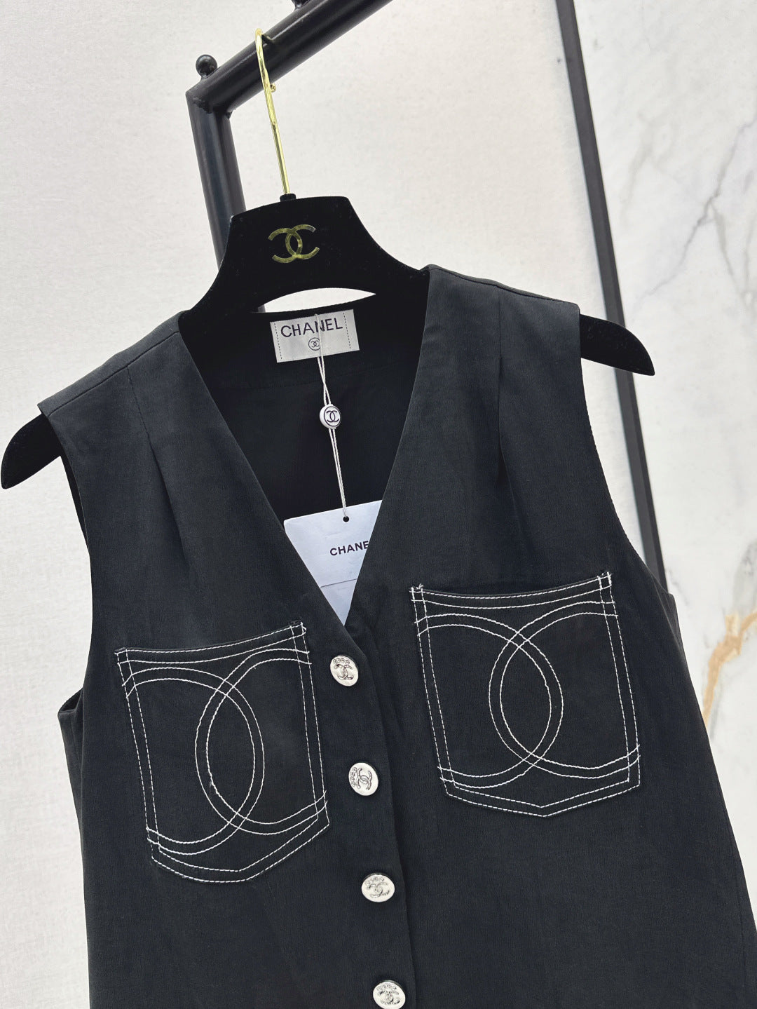C*nel signature vest