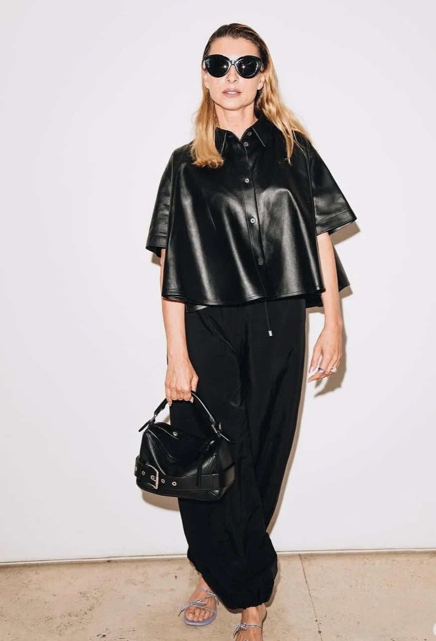 Loe* 25ss short sleeve trapeze shirt in nappa lambskin