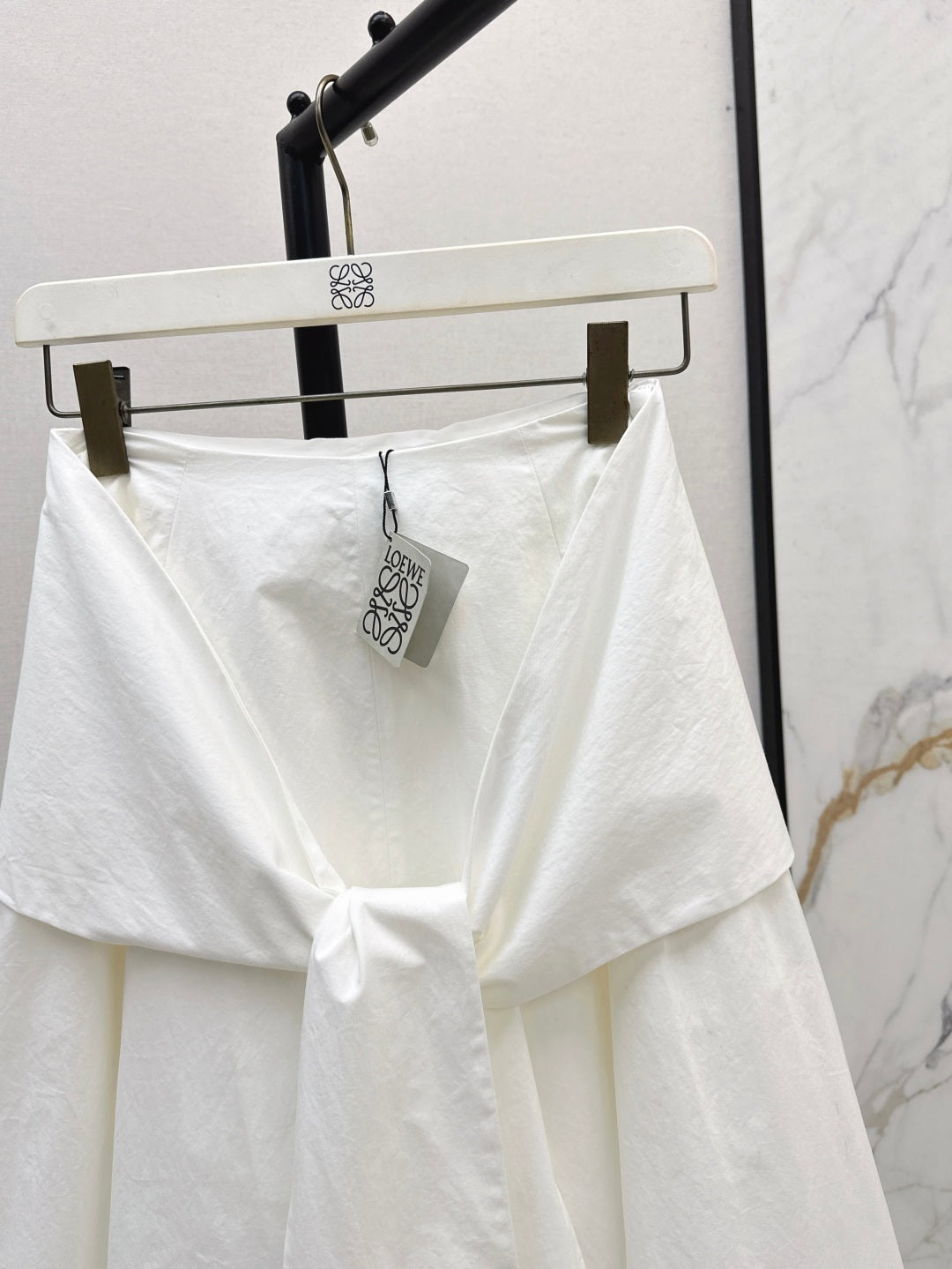 Loe* 25ss cotton ballon shirt and wrap skirt set