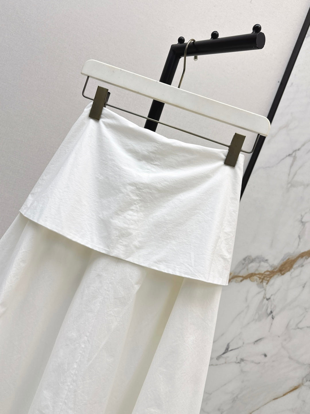 Loe* 25ss cotton ballon shirt and wrap skirt set