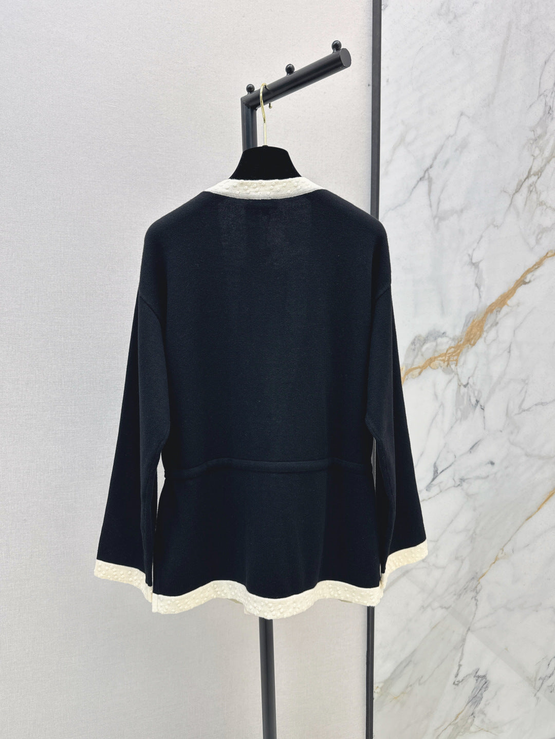 C*nel 25ss color-block knit cardigan