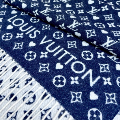 Top quality knitted cashmere scarf