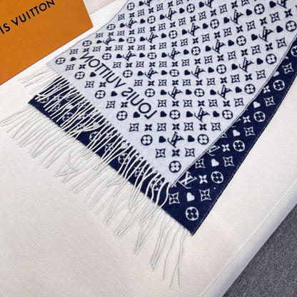 Top quality knitted cashmere scarf