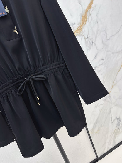 Loui* 25ss Long-Sleeved Lavallière Dress