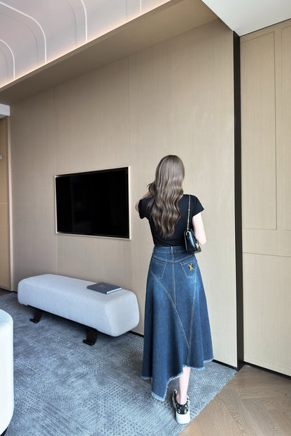 Loui* 25ss split denim skirt
