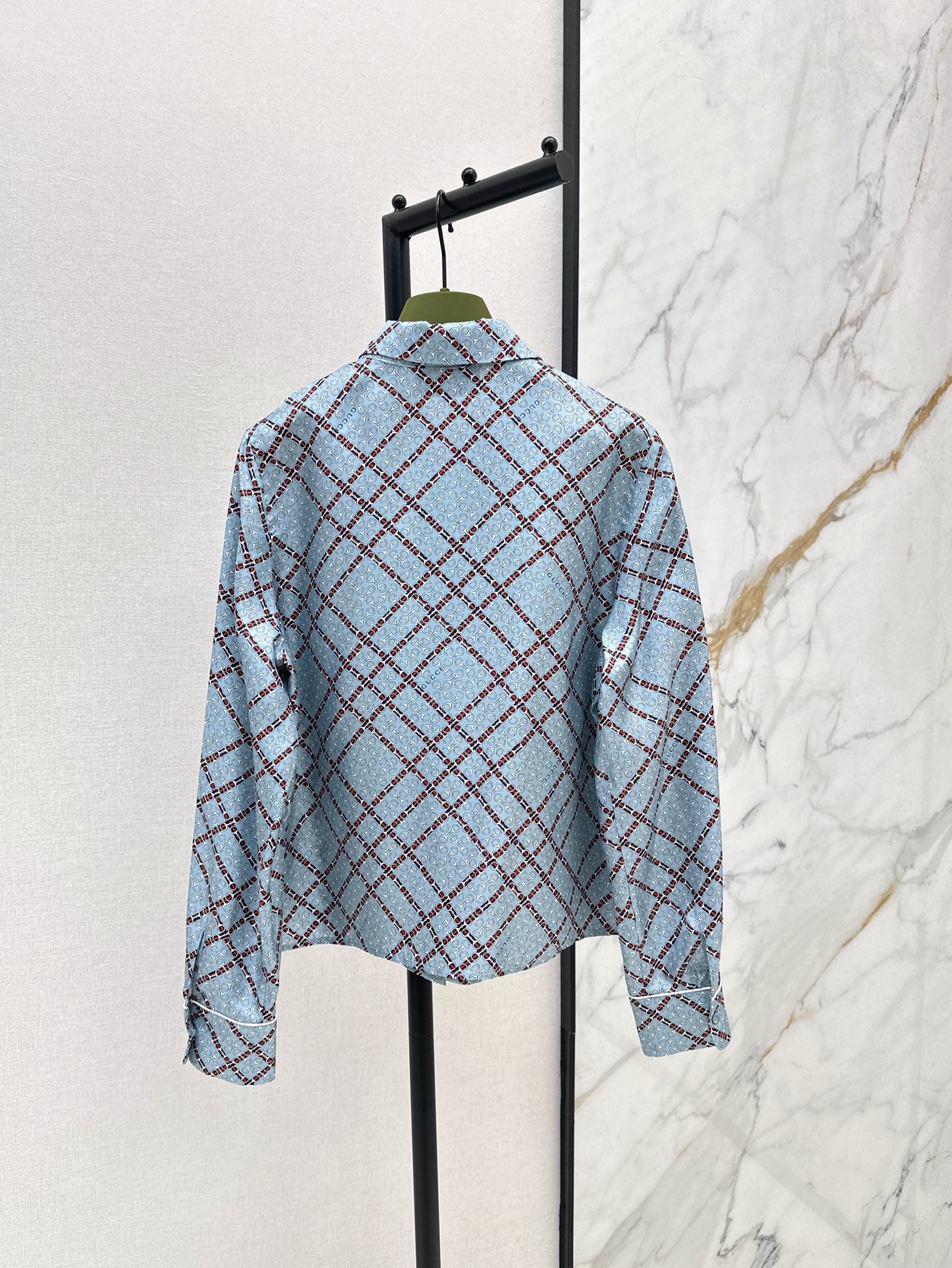Gu* 25ss printed twill silk shirt