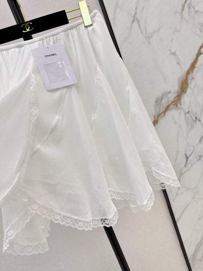 C*nel 25ss lace trim flared skirt