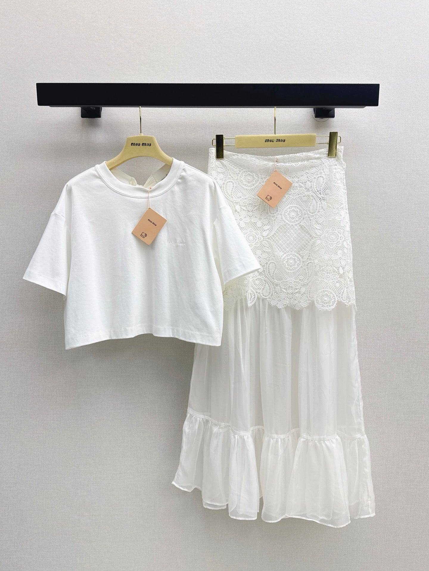 M*u 25ss lace patchwork mesh skirt