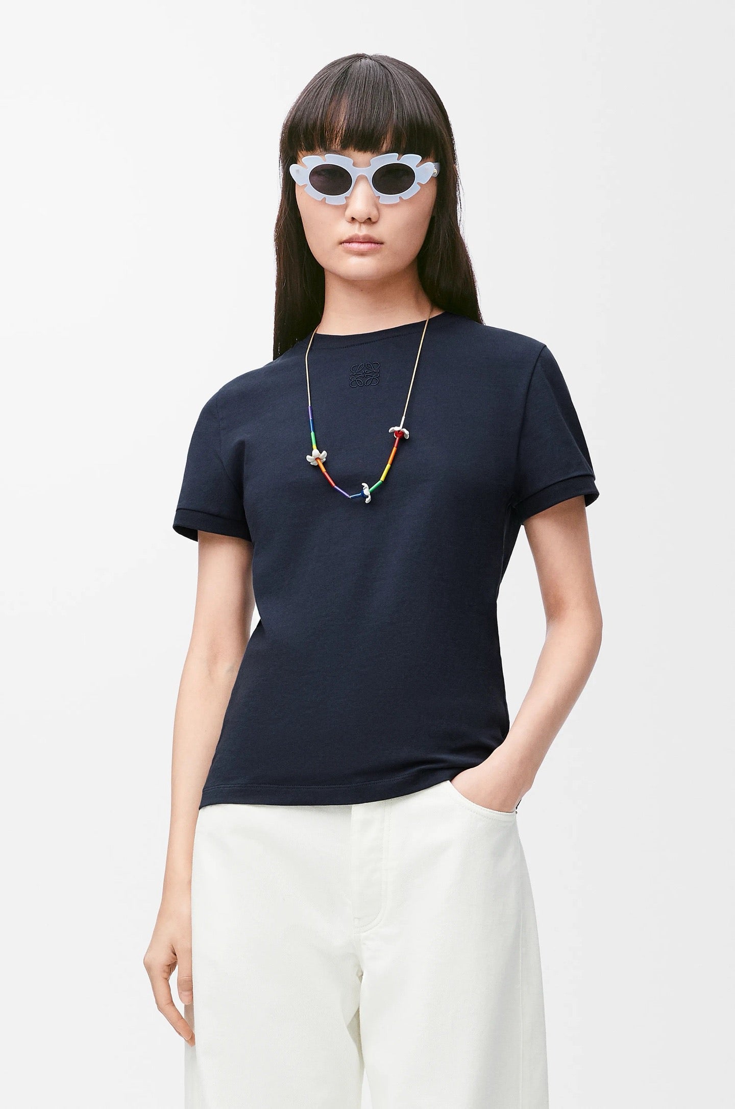 Loe* 25ss lace back cotton t-shirt
