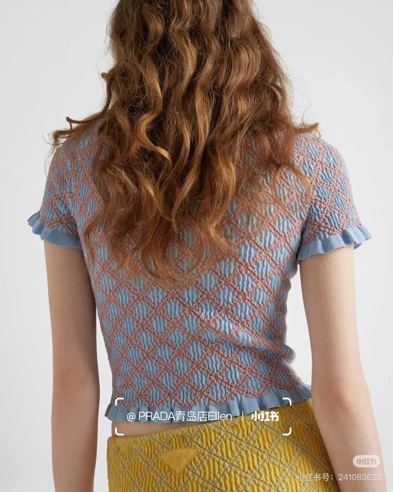 Pra* 25ss pleated hem sweater