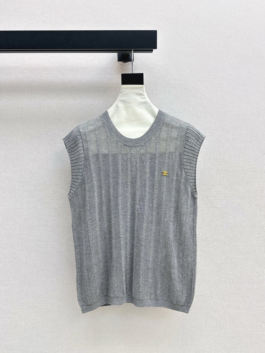 Cel* 25ss lace back sleeveless sweater