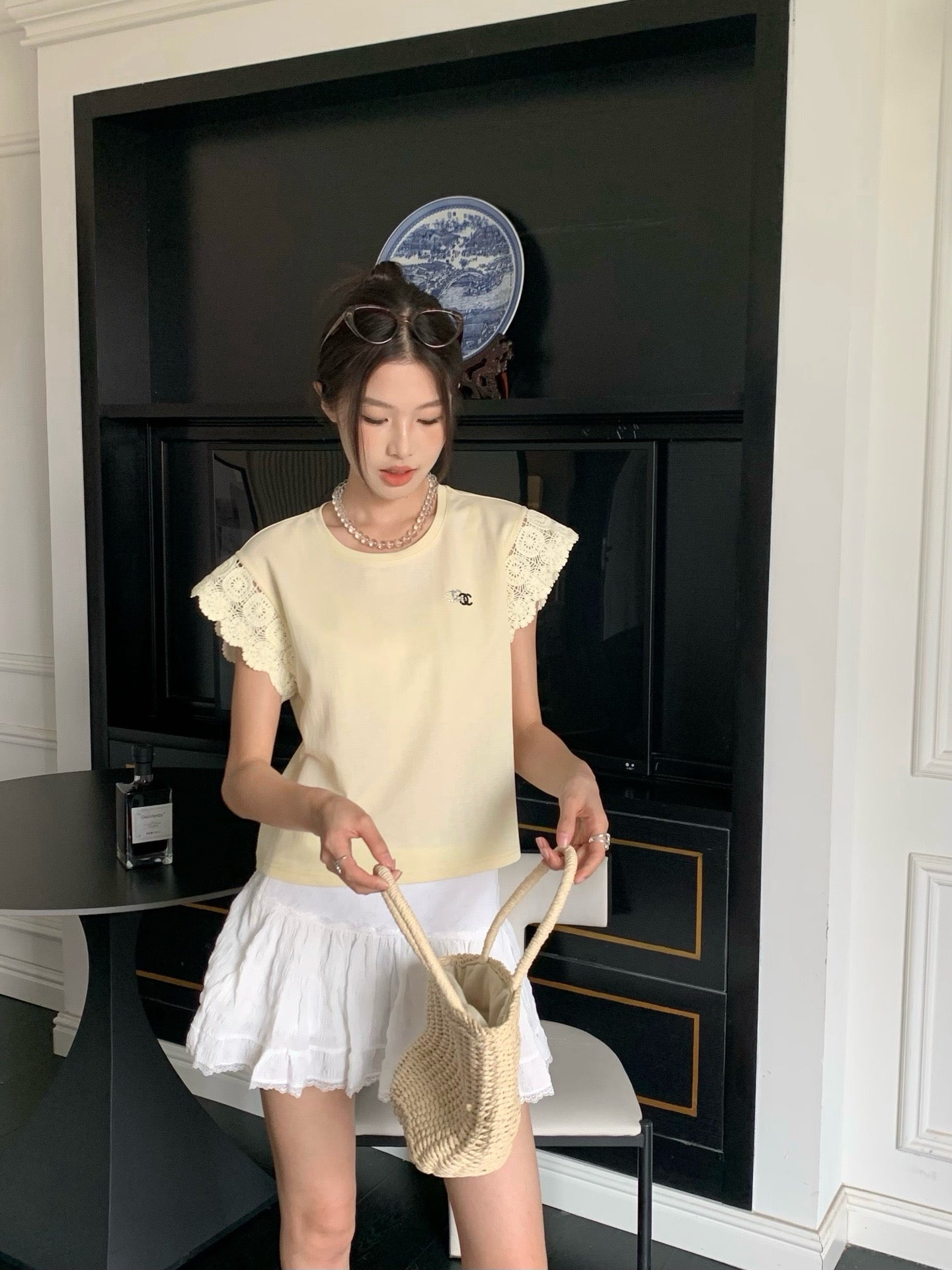C*nel 25ss floral lace trim t-shirt