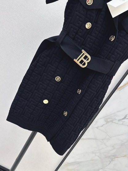 Balm* 25ss monogram knitted dress with gold buttons