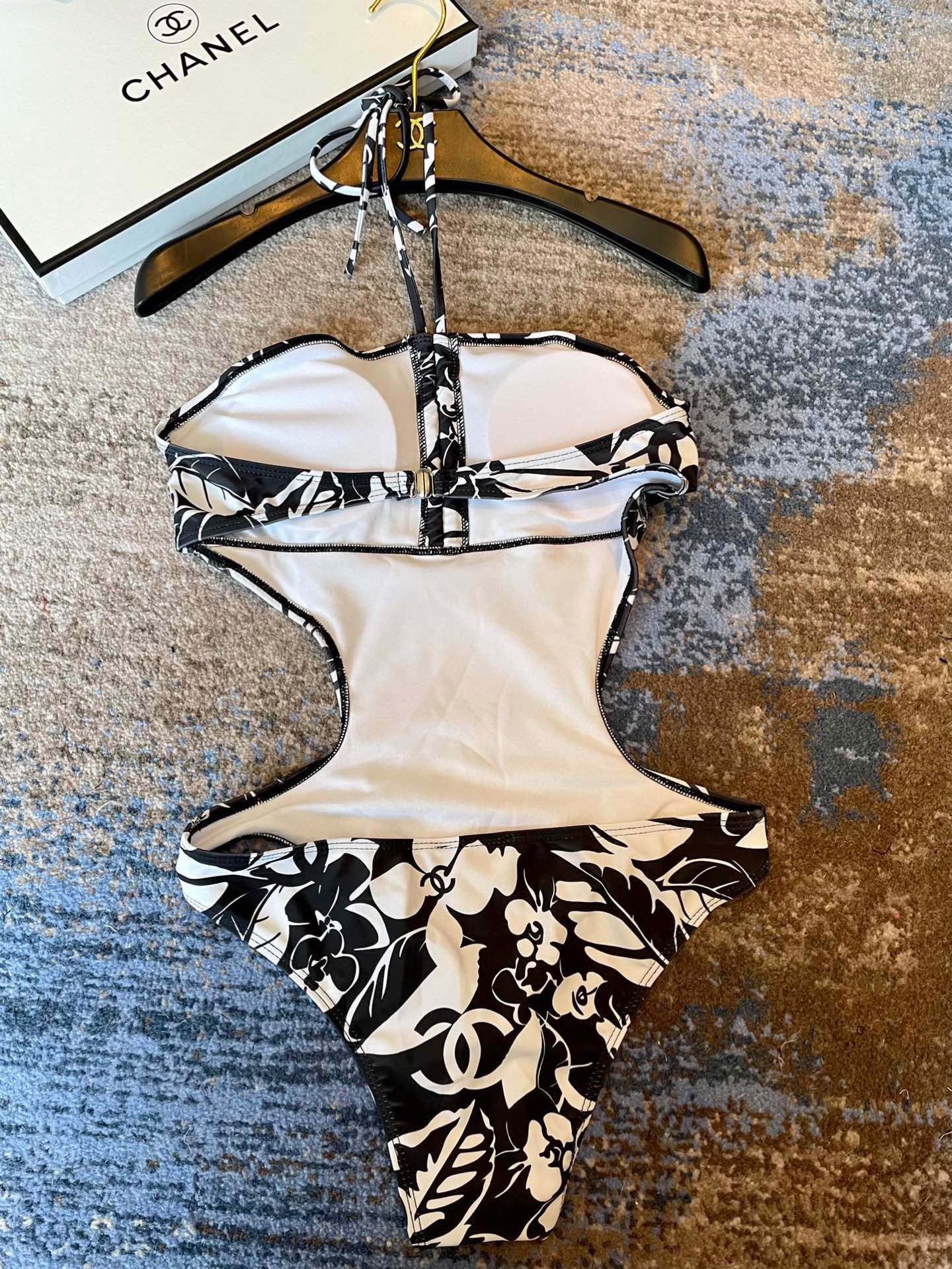 CH Swimsuit